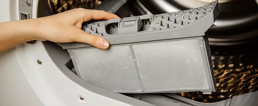Signs Of A Clogged Dryer Lint Trap in Harker Heights, Texas